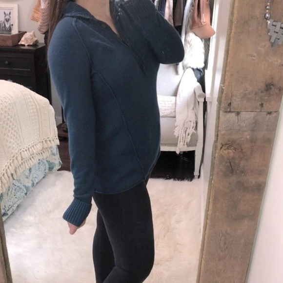 SOFT Surroundings size medium cotton, angora, cashmere blend teal sweater - Picture 5 of 8